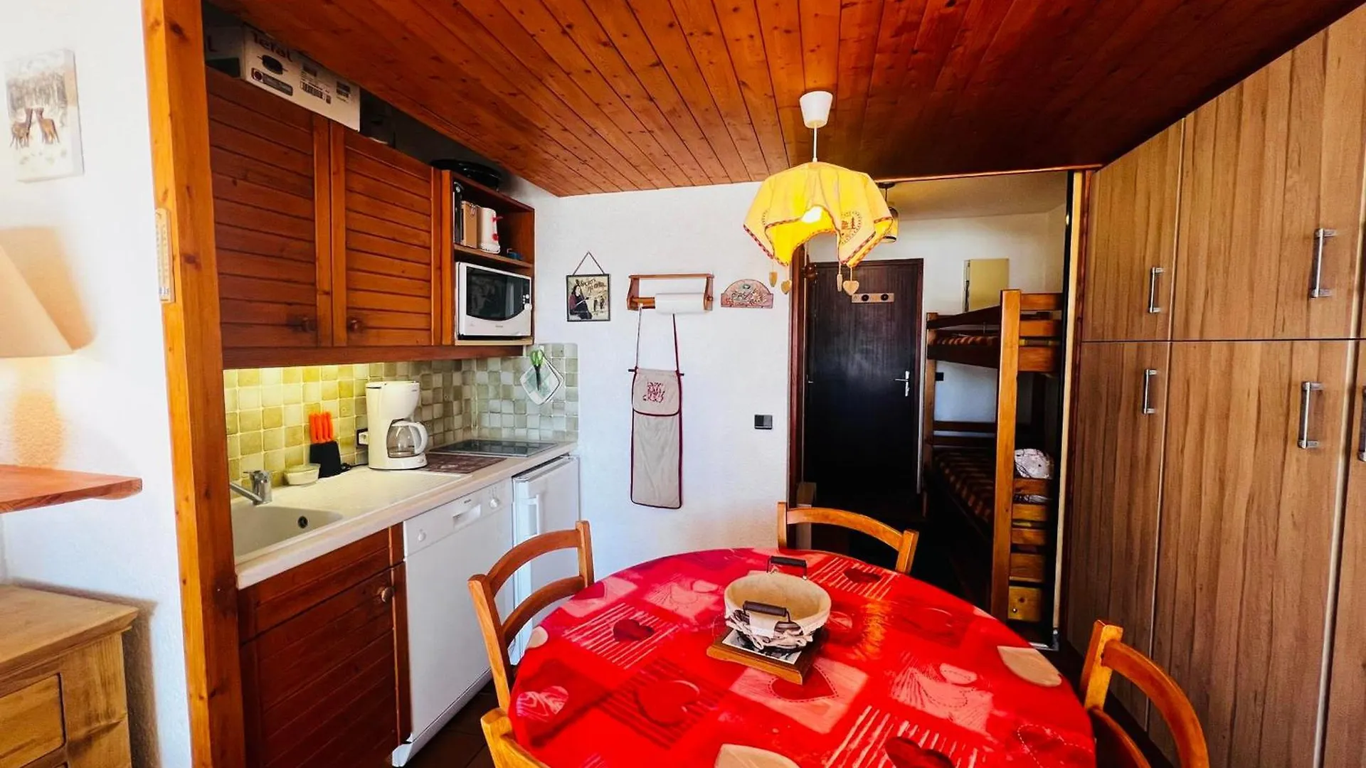 Studio Cabine Avec Balcon Plein Sud, 5 Couchages, Animaux Toleres, Casier A Skis - Fr-1-293-129 Les Saisies Apartamento