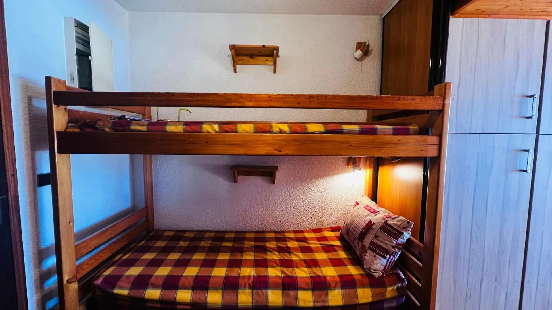 Studio Cabine Avec Balcon Plein Sud, 5 Couchages, Animaux Toleres, Casier A Skis - Fr-1-293-129 Les Saisies